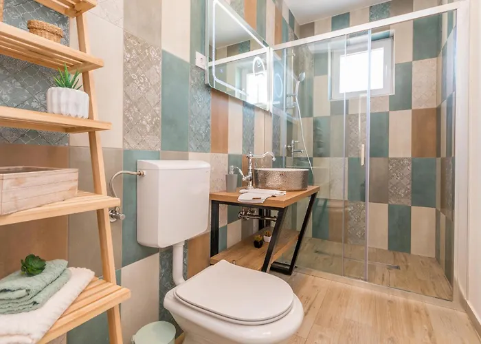 3 Bedroom Cozy In * Sikovo
